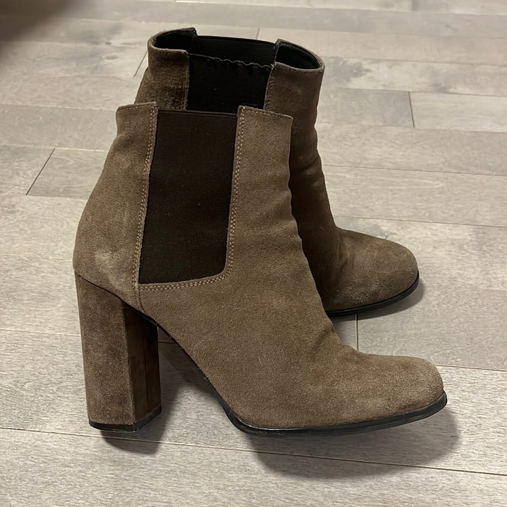 L’Intervalle Booties Suede